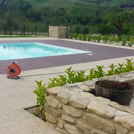 One Bedroom With Shared Pool And Wifi At * Montalto delle Marche